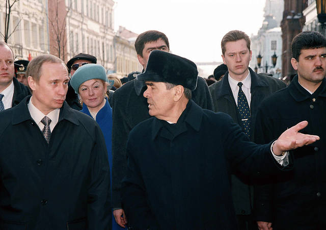 http://images.vfl.ru/ii/1608637885/8f2984f6/32738539_m.jpg