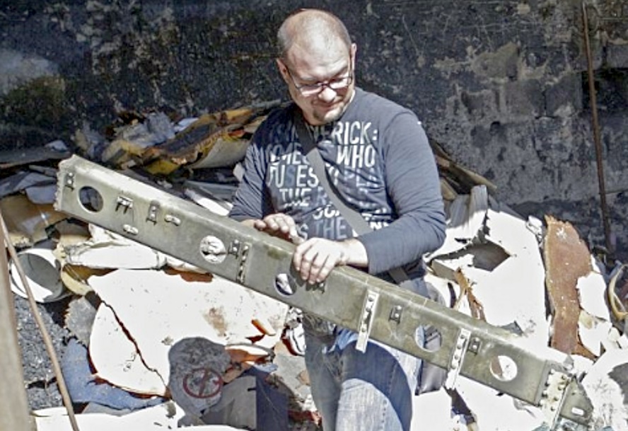 http://images.vfl.ru/ii/1509831354/cc9b8d24/19283499.jpg