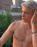 http://images.vfl.ru/ii/1548967669/9a6a5213/25201303_s.jpg