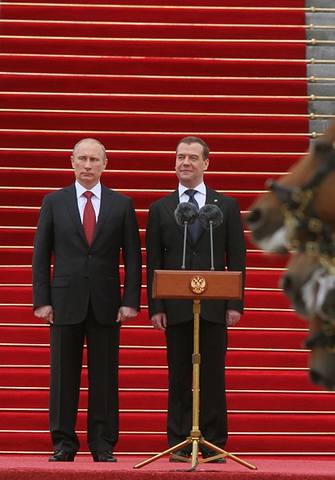 http://images.vfl.ru/ii/1608637490/72b4f378/32738481_m.jpg