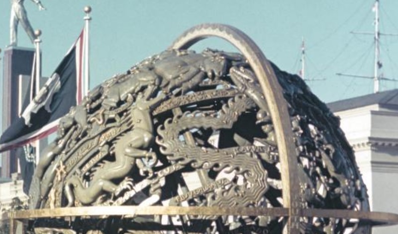http://images.vfl.ru/ii/1500355559/d1795b90/17956790.jpg