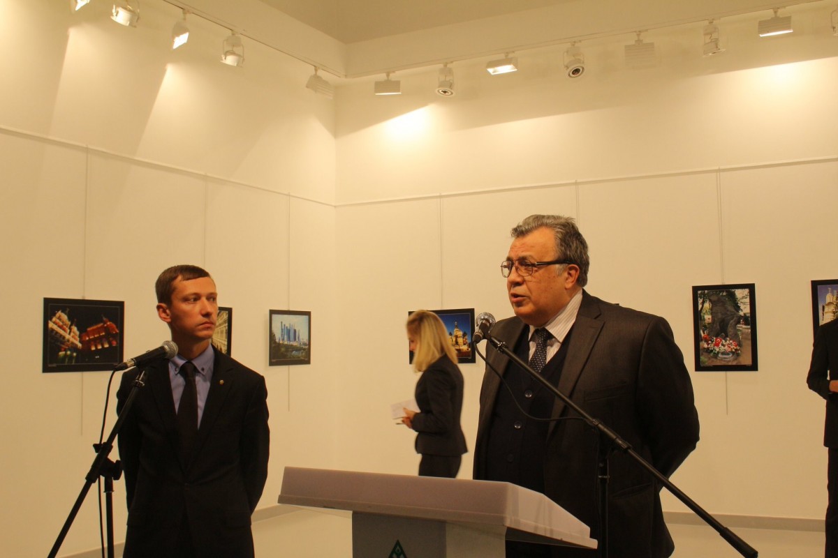https://image.inforesist.org/uploads/2016/12/sranysovok_2016-dek.-19-1.jpg