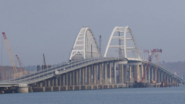 http://images.vfl.ru/ii/1526539165/0f4c7c76/21774102_m.jpg