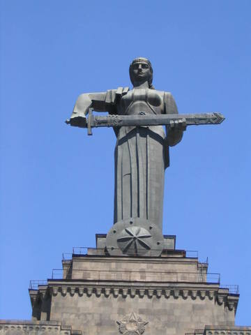 http://images.vfl.ru/ii/1524527053/2851ca14/21486760.jpg