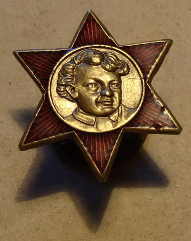 https://ic.pics.livejournal.com/gianes/12959913/62341/62341_900.jpg