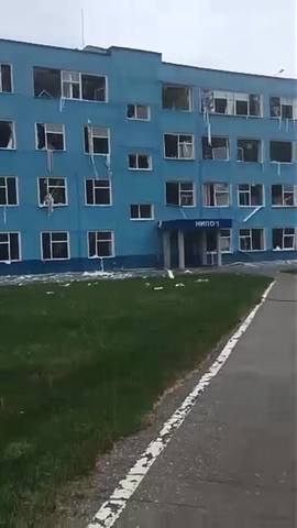 http://images.vfl.ru/ii/1559552956/8cabe3c3/26754876_m.jpg
