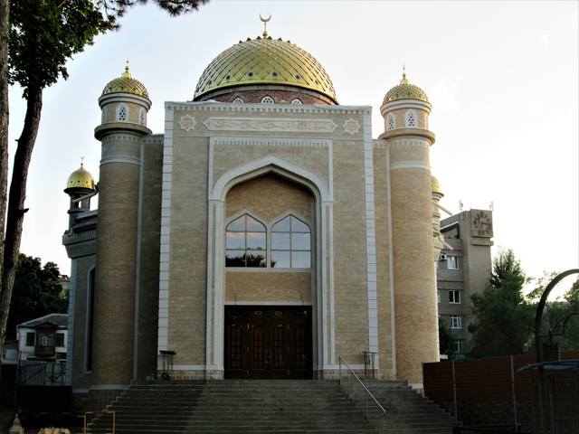 http://images.vfl.ru/ii/1562681126/e3295499/27153742_m.jpg