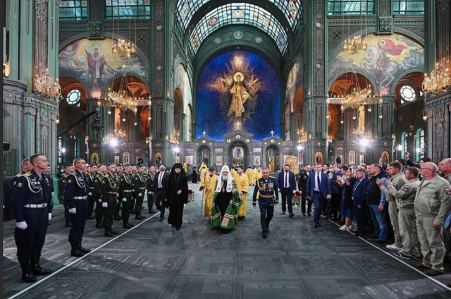 http://images.vfl.ru/ii/1592576139/8d7fcc63/30852241_m.png