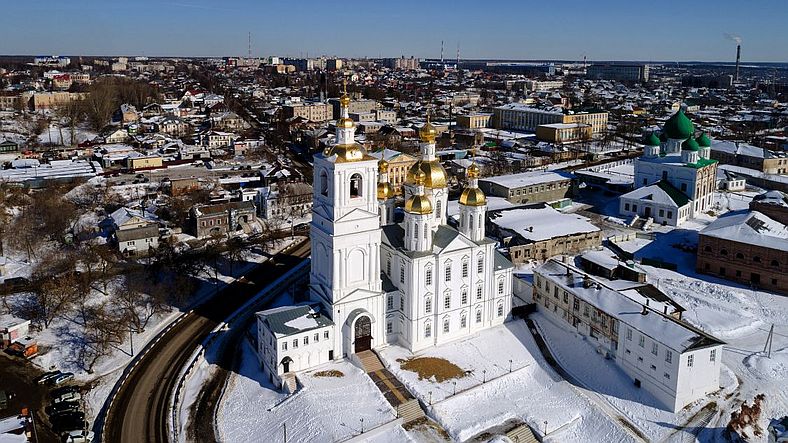 http://images.vfl.ru/ii/1644915627/75584b1a/38042861.jpg