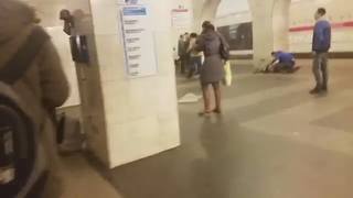 http://images.vfl.ru/ii/1503330814/84bd236b/18323515_m.jpg