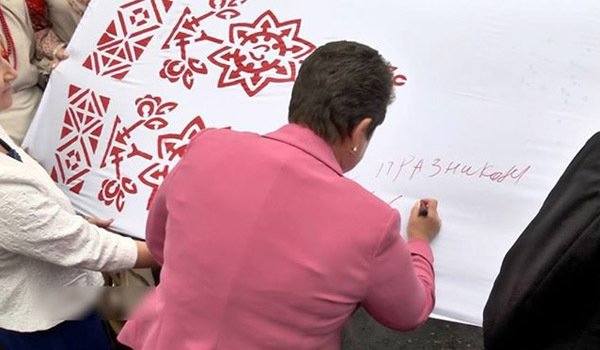 http://images.vfl.ru/ii/1541697802/ce284917/24115286_m.jpg
