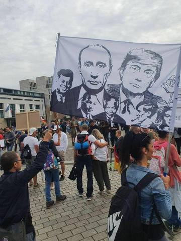 http://images.vfl.ru/ii/1598696087/0b92f77f/31479000_m.jpg