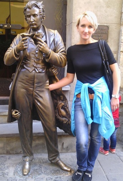 http://images.vfl.ru/ii/1555598215/19e0ef6a/26236491.jpg