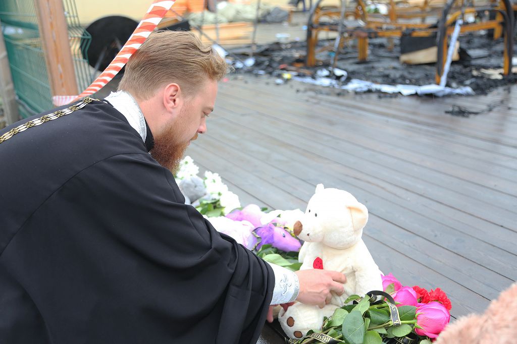 http://images.vfl.ru/ii/1564631810/7d97145c/27398236.jpg