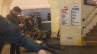 http://images.vfl.ru/ii/1502898869/7ecbc997/18269281_m.jpg