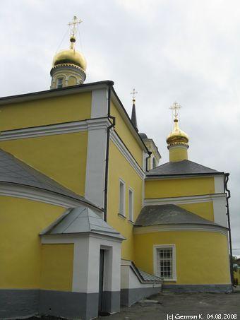 http://photos.wikimapia.org/p/00/01/37/03/21_big.jpg