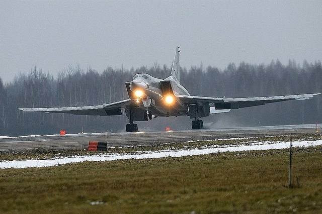 http://images.vfl.ru/ii/1548777055/914aef61/25163086_m.jpg