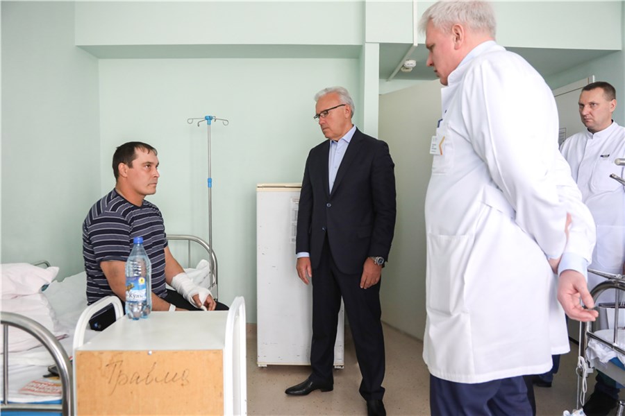 http://s.newslab.ru/photoalbum/33647/m/213537.jpg