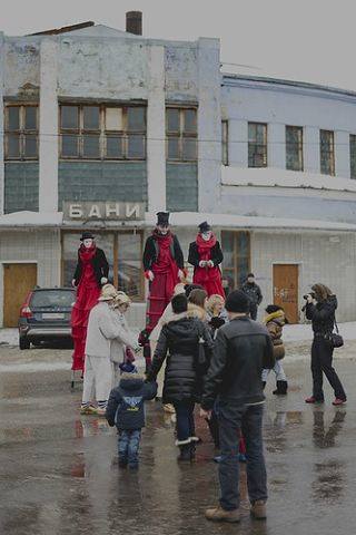 http://images.vfl.ru/ii/1593420939/f10009f9/30940831_m.jpg