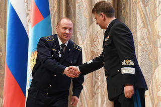 http://images.vfl.ru/ii/1493933013/e7b2fbe8/17108565.jpg