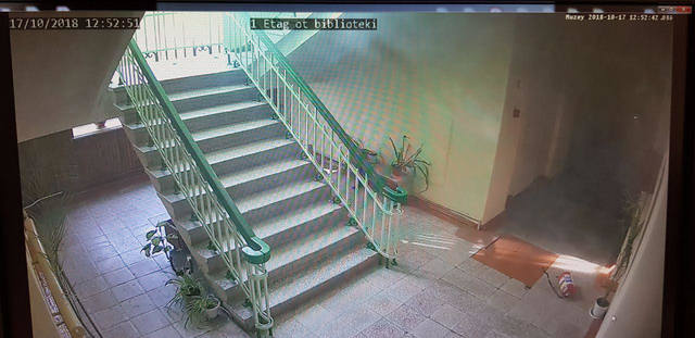 http://images.vfl.ru/ii/1552984003/99c6acd4/25824657_m.jpg