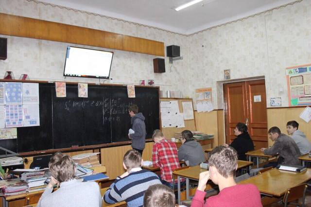 http://images.vfl.ru/ii/1545851492/7176afc7/24740556_m.jpg