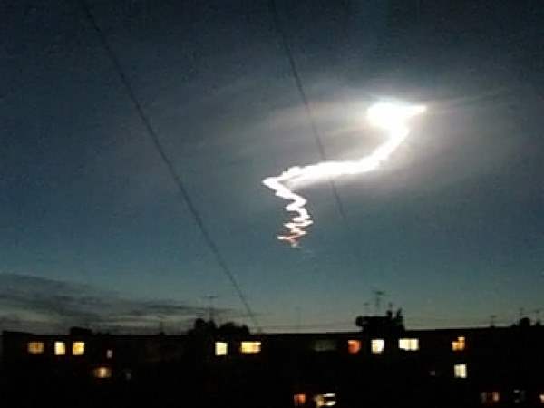 http://kratko-news.com/wp-content/uploads/2012/06/izrailskoe_nlo2.jpg