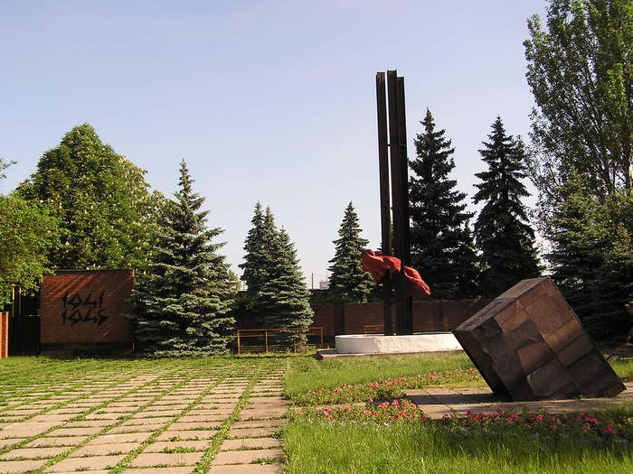 http://images.vfl.ru/ii/1406282977/aa8c0b0c/5800032.jpg