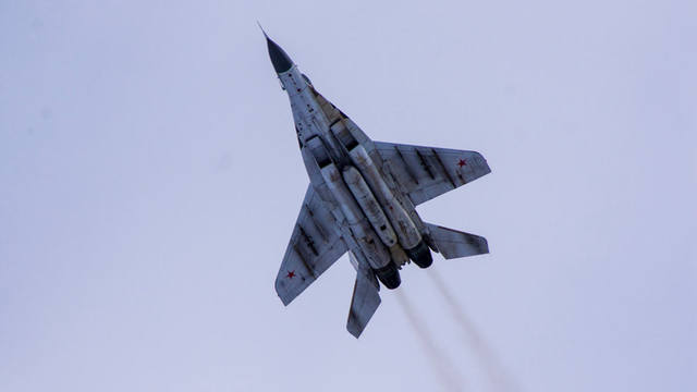 http://images.vfl.ru/ii/1629358976/6fb179e4/35548046_m.jpg