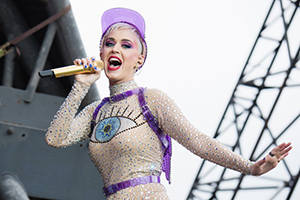 http://images.vfl.ru/ii/1638631618/d4f8d4e7/36958687_m.jpg