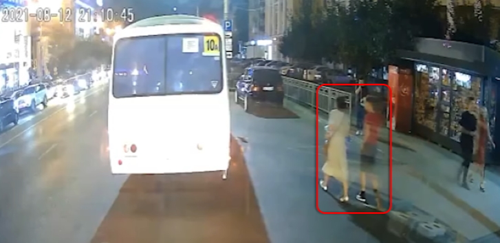 http://images.vfl.ru/ii/1628832817/2ea2e12b/35482322.jpg