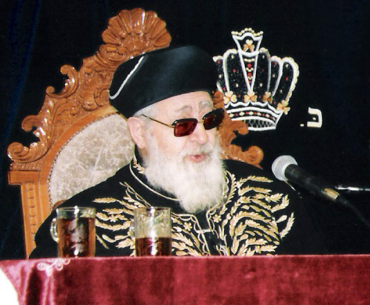 https://upload.wikimedia.org/wikipedia/commons/4/47/Ovadya_Yosef.jpg