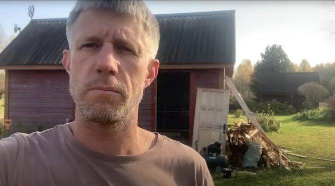https://i5.imageban.ru/out/2025/10/17/1dd02d703408ccbbbe6638f4d653c2e5.jpg