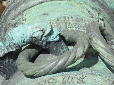 http://images.vfl.ru/ii/1534944315/68c46559/22998362_m.jpg
