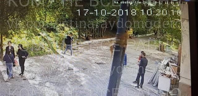 http://images.vfl.ru/ii/1546094514/3a7f0eab/24766847_m.jpg