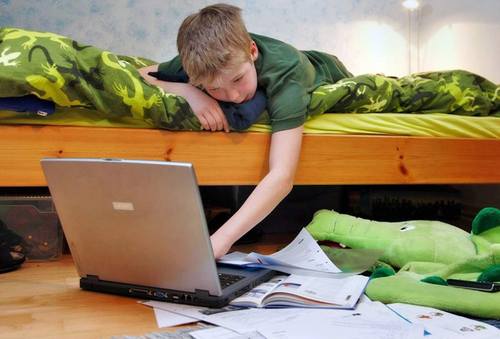 http://images.vfl.ru/ii/1588064100/2f533192/30351417_m.jpg