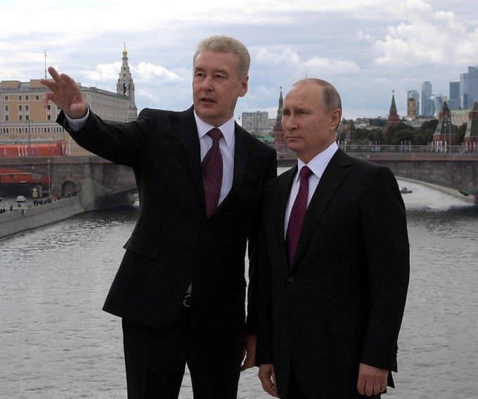 http://images.vfl.ru/ii/1505087603/5bd2de66/18556569.jpg