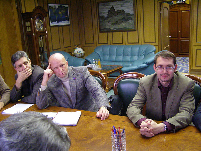 http://images.vfl.ru/ii/1570934314/e8a6c7fd/28172293.jpg