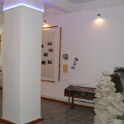 https://thumb.ibb.co/cwX7D0/2.jpg