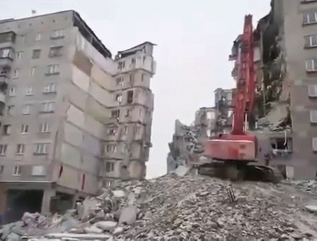 http://images.vfl.ru/ii/1548025809/8573c742/25039008.gif
