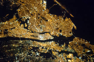 http://images.vfl.ru/ii/1513544958/58790c22/19833178_m.jpg