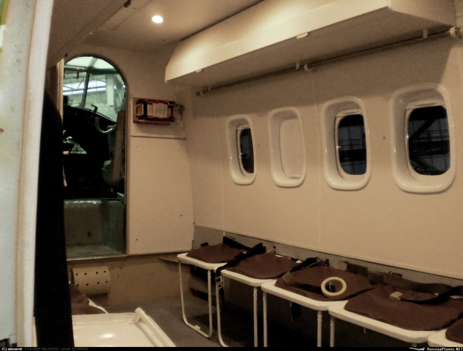 https://russianplanes.net/images/to185000/184952.jpg