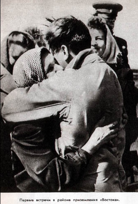 http://images.vfl.ru/ii/1569695385/05910de2/28007553.jpg