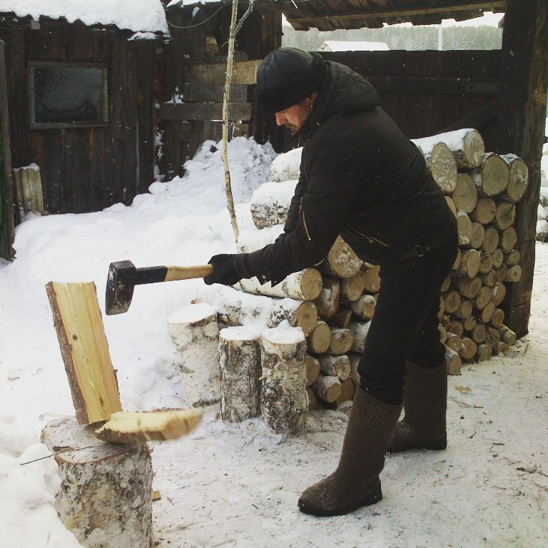 http://images.vfl.ru/ii/1511368137/6b26ad92/19528513.jpg