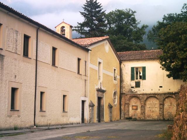 http://images.vfl.ru/ii/1495940030/2ae50861/17374587_m.jpg