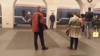 http://images.vfl.ru/ii/1503226304/2258dd31/18310211_m.jpg