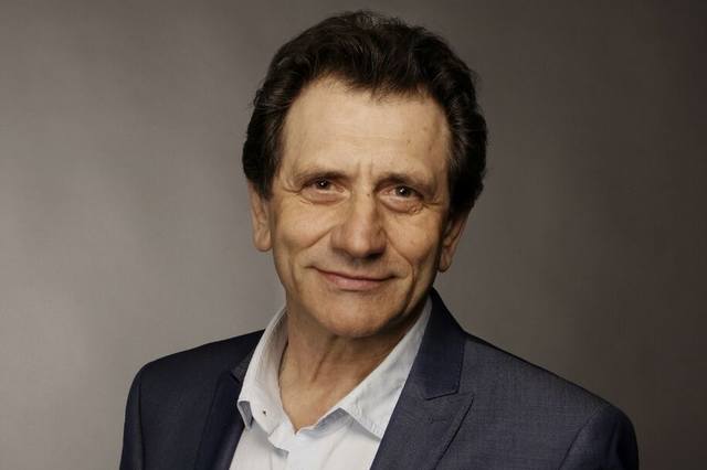 http://images.vfl.ru/ii/1545125222/3da409d9/24643561_m.jpg