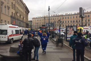 http://images.vfl.ru/ii/1501871143/64a9a20b/18140453_m.png