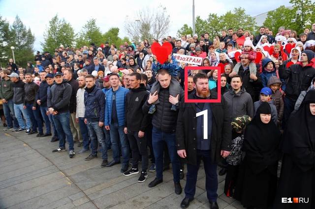 http://images.vfl.ru/ii/1559113532/a4f719e7/26696893_m.jpg