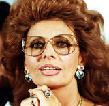 http://images.vfl.ru/ii/1526569500/0275c70c/21780354_m.jpg
